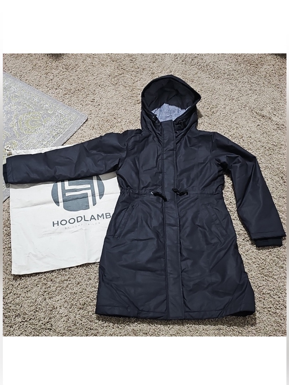Hoodlamb black water resistant parka women’s Sz L NWT